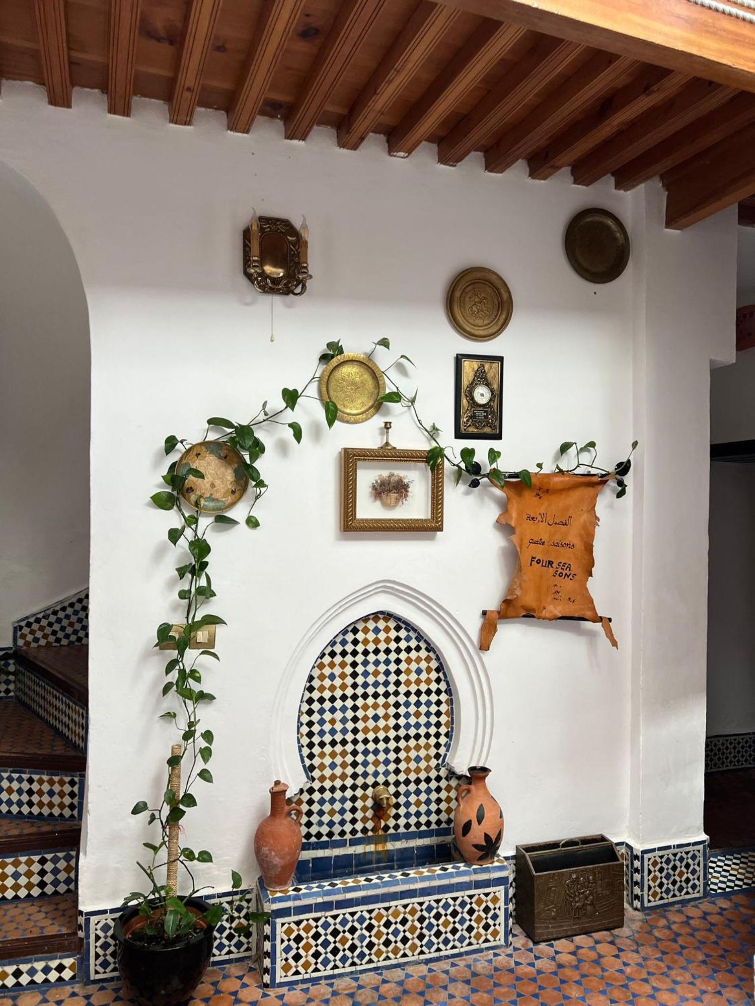 Hostel Four Seasons Tétouan Exterior foto
